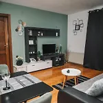 Mihael And Melani Appartement Poreč