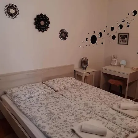 公寓 Mihael And Melani 波雷奇