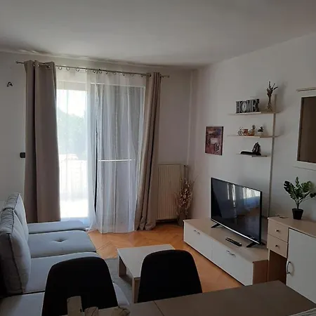 Mihael And Melani Appartement Poreč