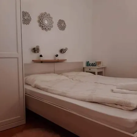 Mihael And Melani * 波雷奇