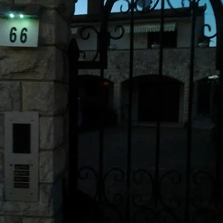 公寓 Mihael And Melani 波雷奇