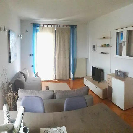 Mihael And Melani * 波雷奇