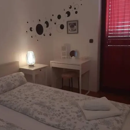 Mihael And Melani Apartment