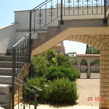 Apartment Mihael And Melani